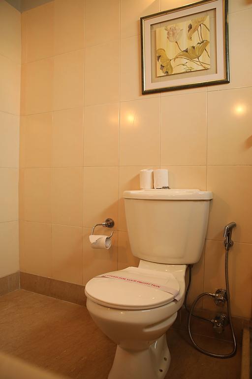 Hotel Ahuja Residency Golf Links Nuova Delhi Esterno foto