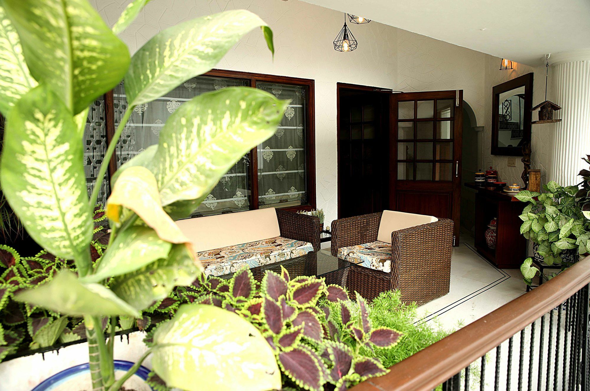 Hotel Ahuja Residency Golf Links Nuova Delhi Esterno foto