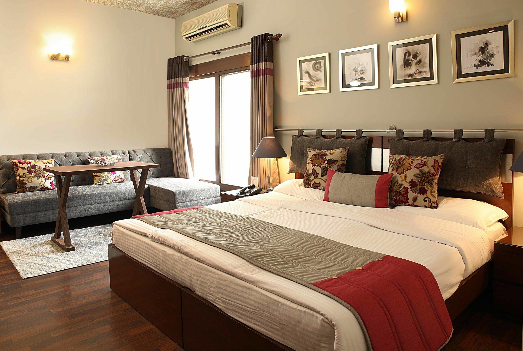 Hotel Ahuja Residency Golf Links Nuova Delhi Esterno foto